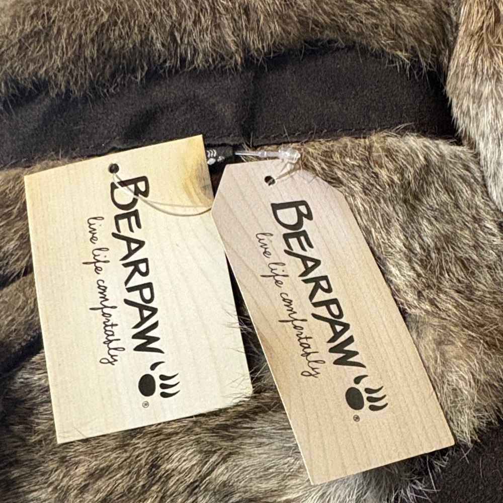 Retro BearPaw Tama Women’s Winter Chocolate Suede and Rabbit Fur Boots - Picture 2 of 9